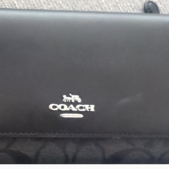 SLIM TRIFOLD WALLET IN SIGNATURE CANVAS (COACH C5966)SV/BLACK SMOKE BLACK - Picture 4 of 6